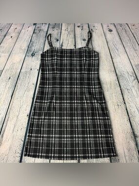 RSQ Y2K Inspired Black White Plaid Mini Tank Dress Preppy Grunge Girl Sz Medium